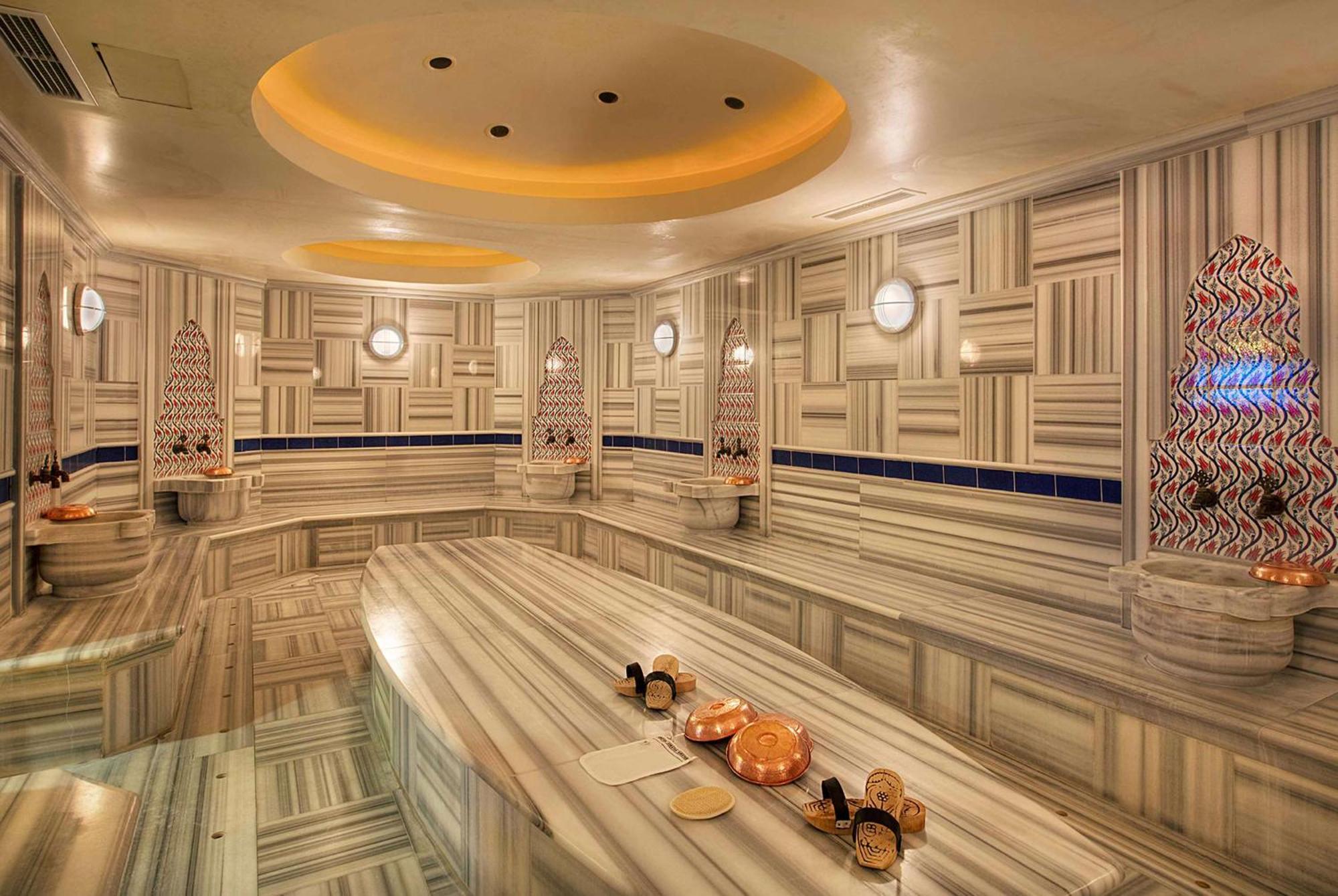 Doubletree By Hilton Van Luaran gambar