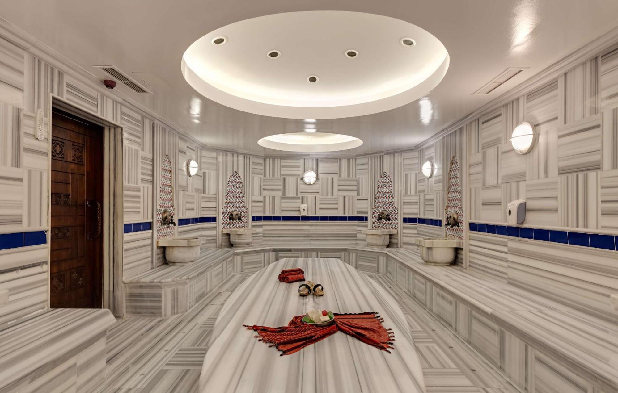 Doubletree By Hilton Van Luaran gambar